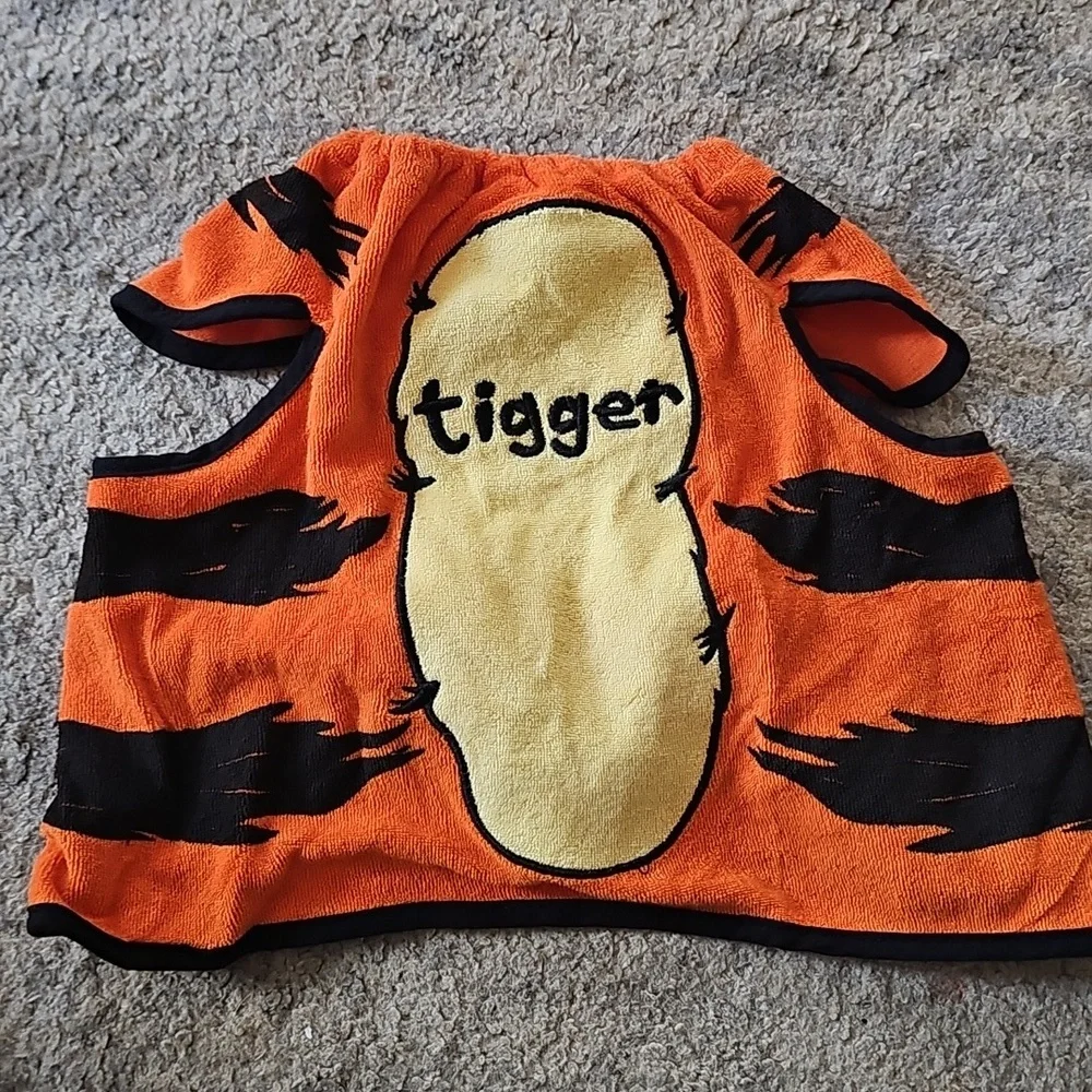 Disney Vintage Tigger Terry Cloth Smock Toddler Bib